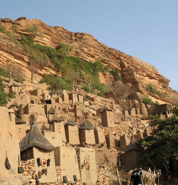 The buildings of the Dogon village of Banani shine in the morning sun