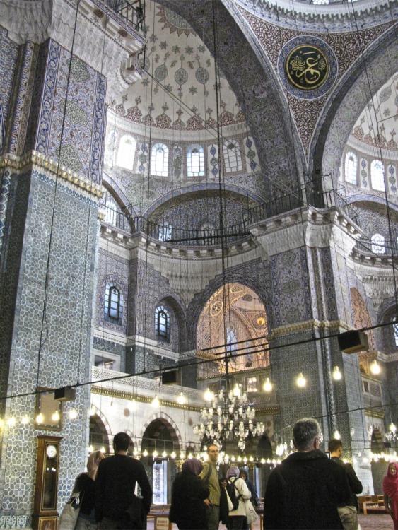 Istanbul-Interior of the Blue mosque